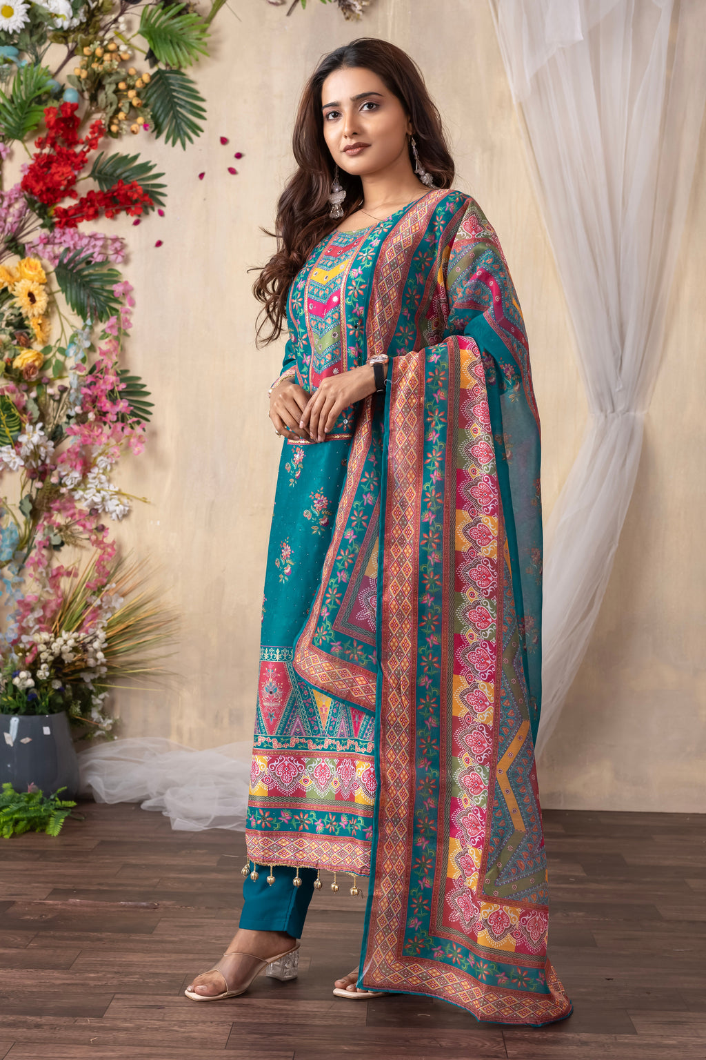 Naaz Heavy Fancy Pair with Dupatta Set