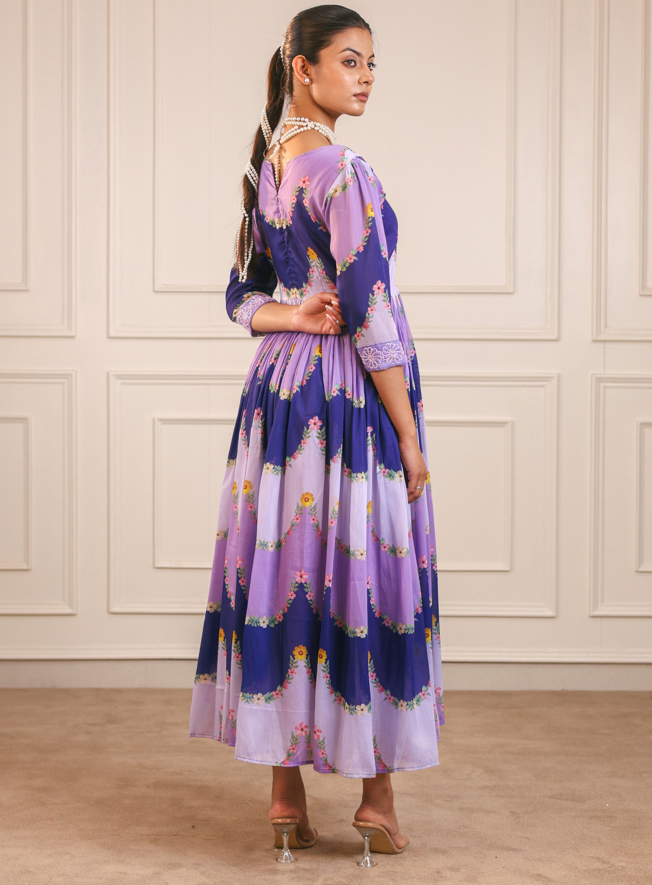 Kyara-Heavy Fancy Western Wear