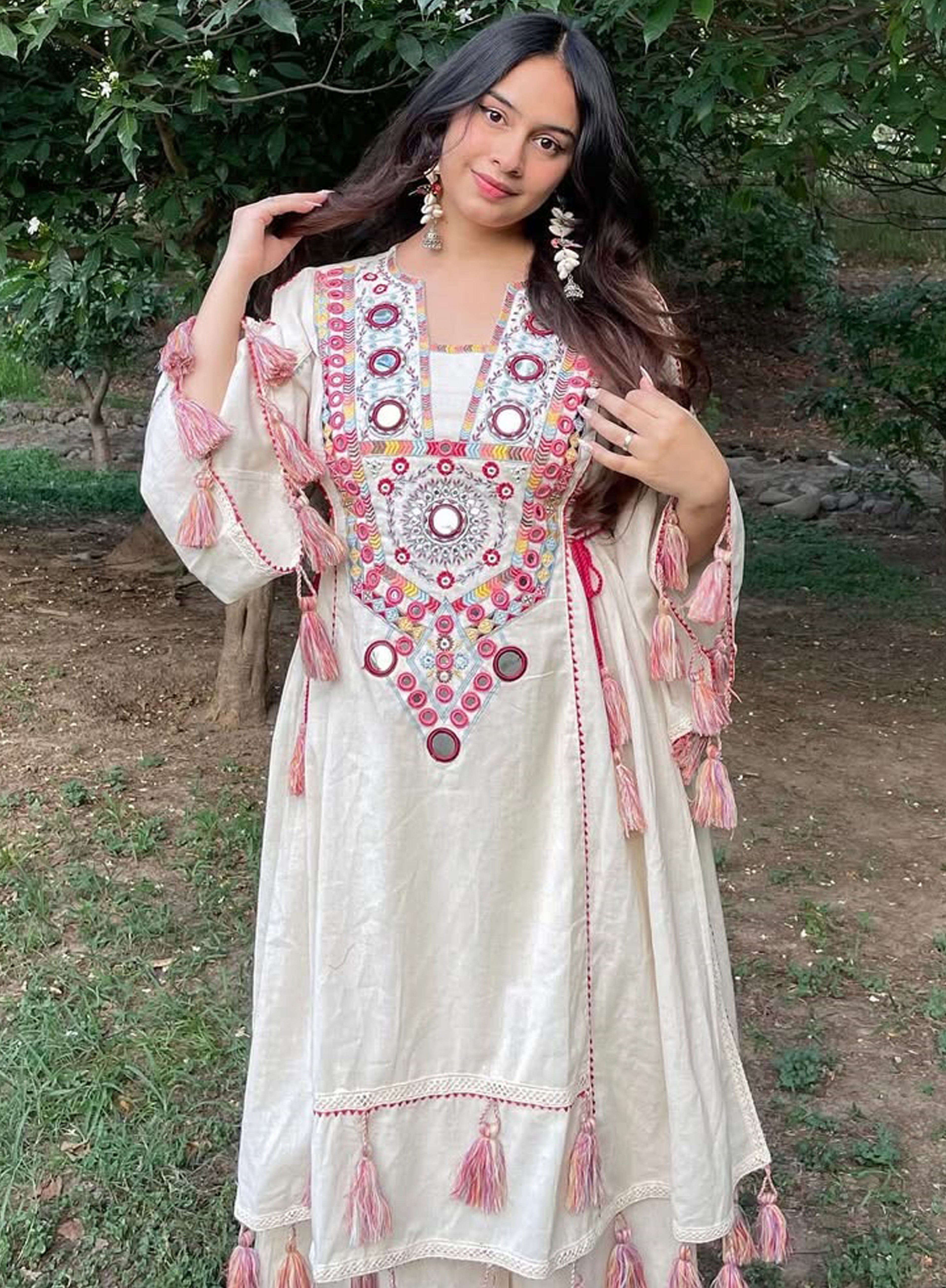 SANGINI – Floral Embroidered Ethnic Dress