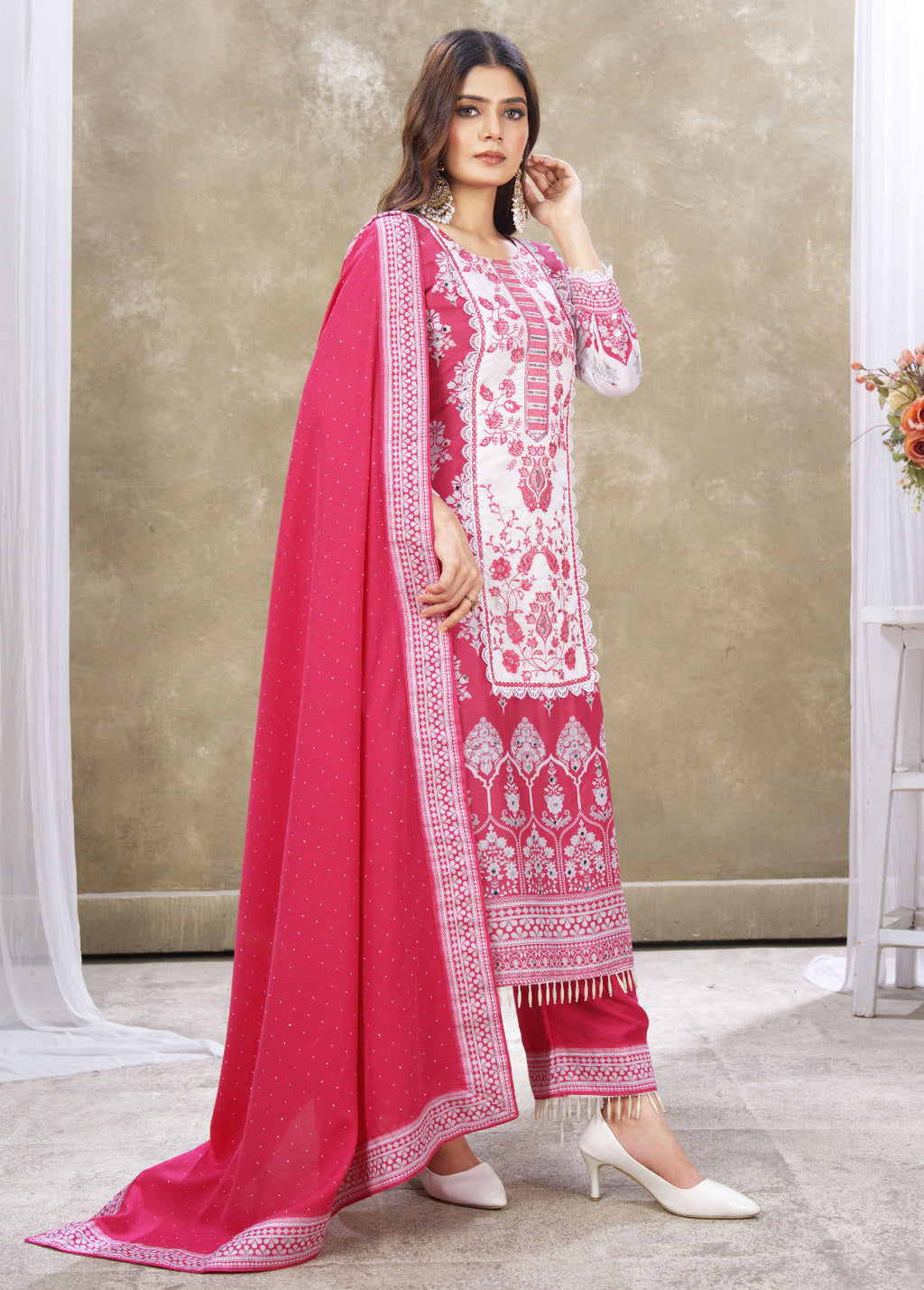 PLEVARI - HEAVY FENCY PAIR WITH DUPATTA SET