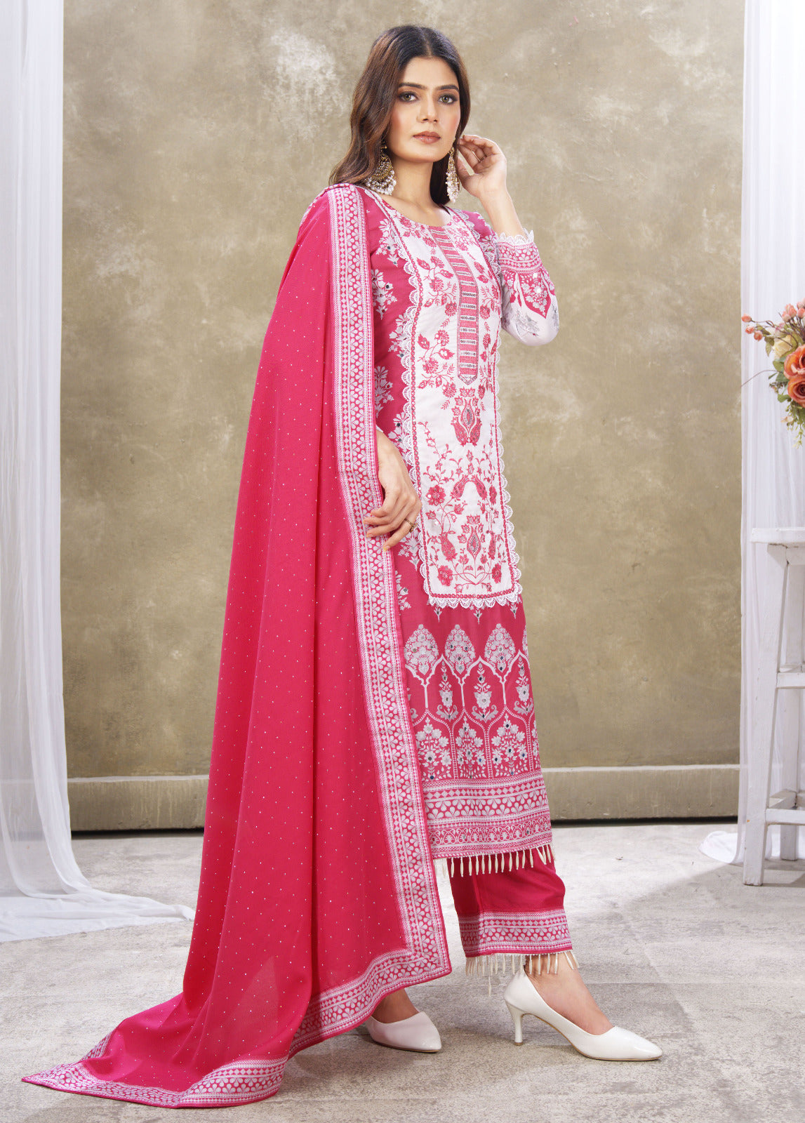 PLEVARI - HEAVY FENCY PAIR WITH DUPATTA SET
