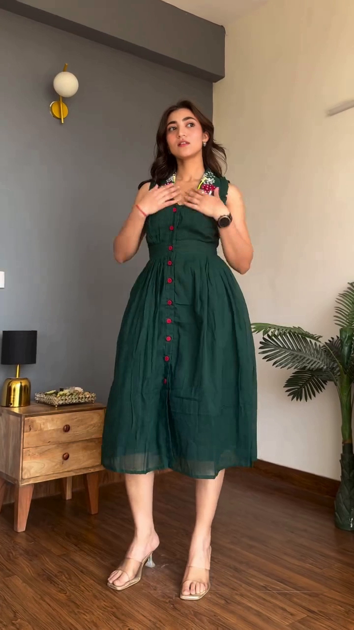 Sanaya-Collar Western Collection